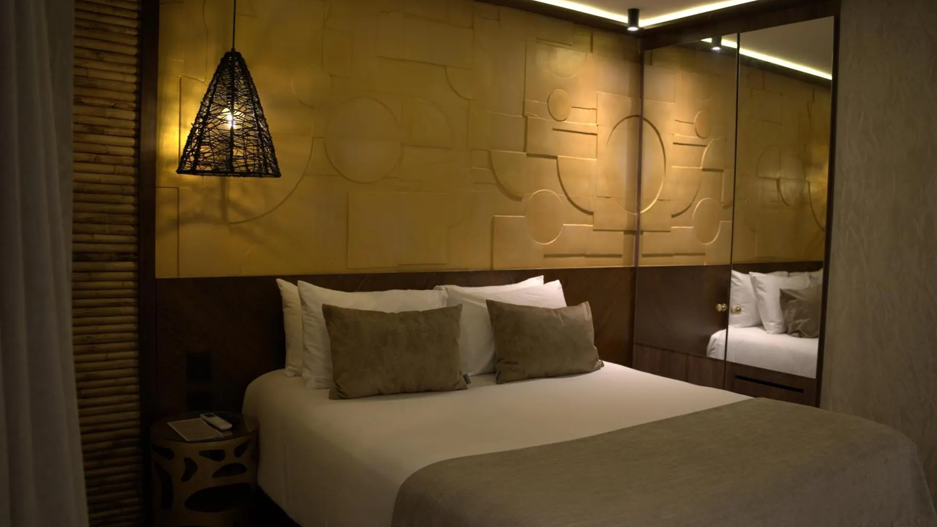 Golden Valley Hotel Medellin