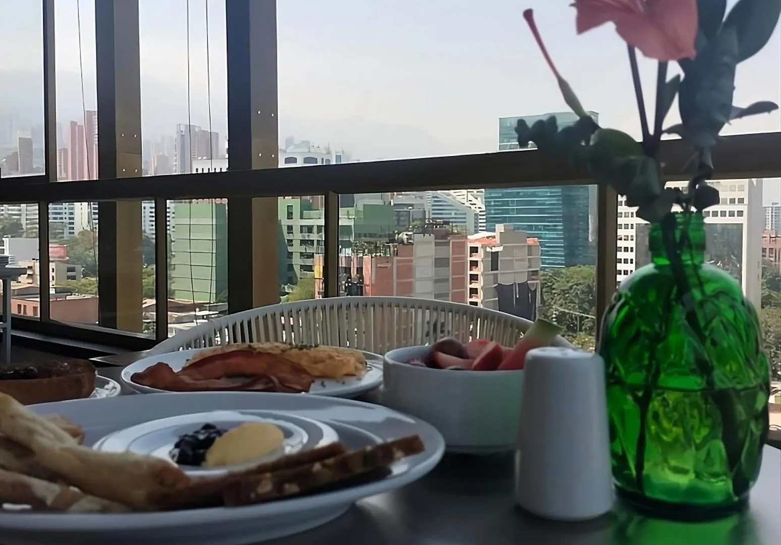 Golden Valley Hotel Medellín