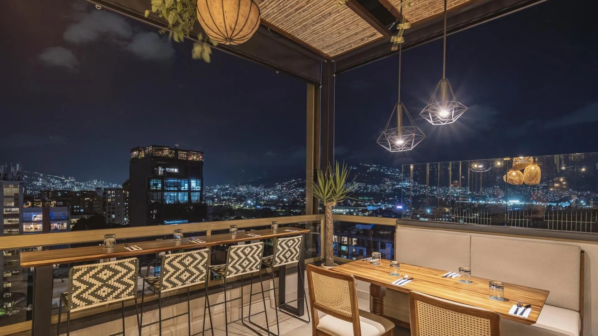 Golden Valley Hotel Medellín Colombia
