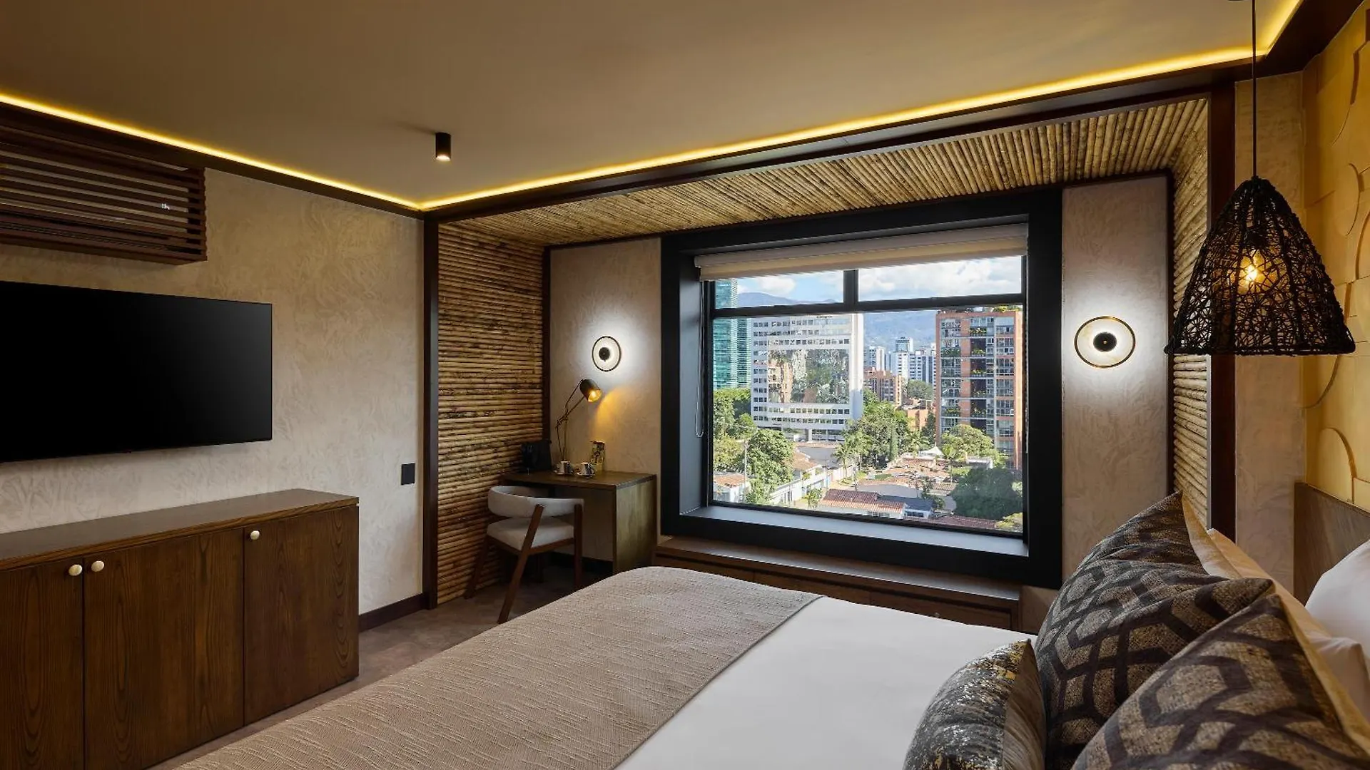 Golden Valley Hotel Medellín