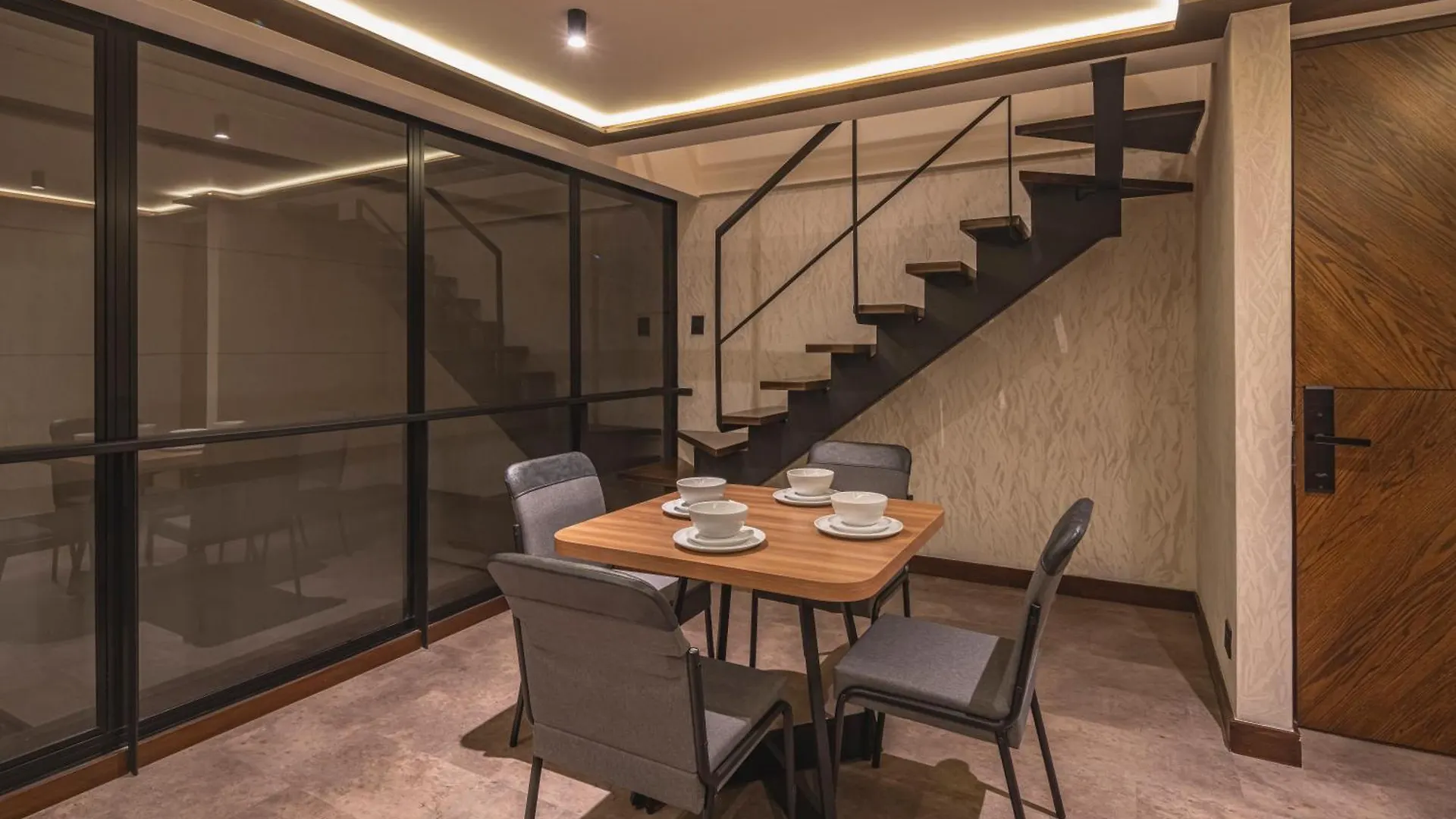 Golden Valley Hotel Medellin